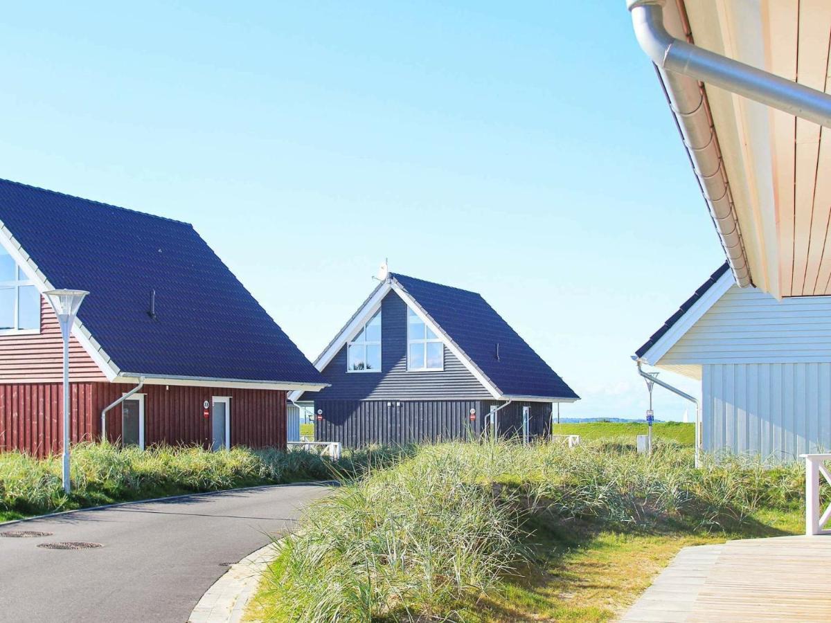 Two-Bedroom Holiday Home In Wendtorf 3 エクステリア 写真